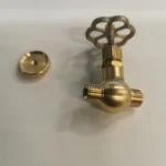 001060L- 5/16″ x 32 180′ Globe Valve x 1