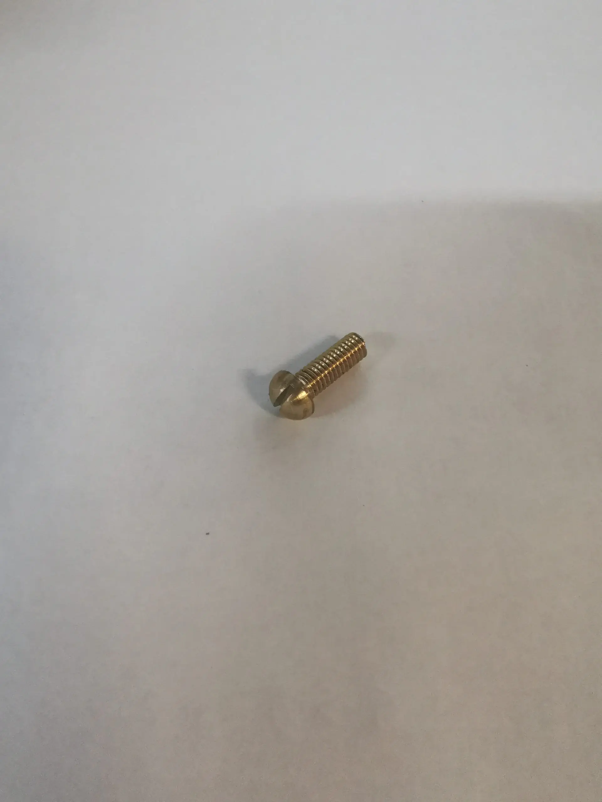 5bax38rndhd-scaled-1.webp 5BA x 3/8 Slotted Brass Round Head (pack of 5) x 1 - Image 1