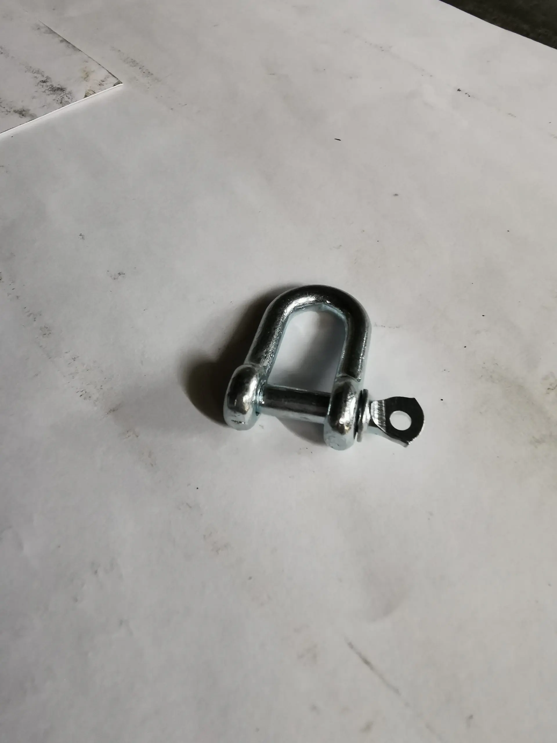 BU41530-scaled-1.webp BU41530- 5mm 'D' Shackle x 1 - Image 1