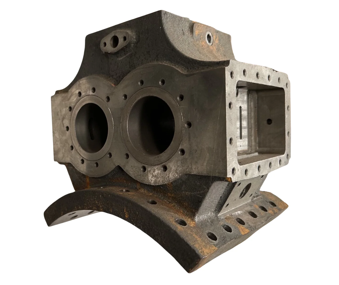 Foden 4 cylinder no background F41601- Cylinder Block x 1 - Image 1