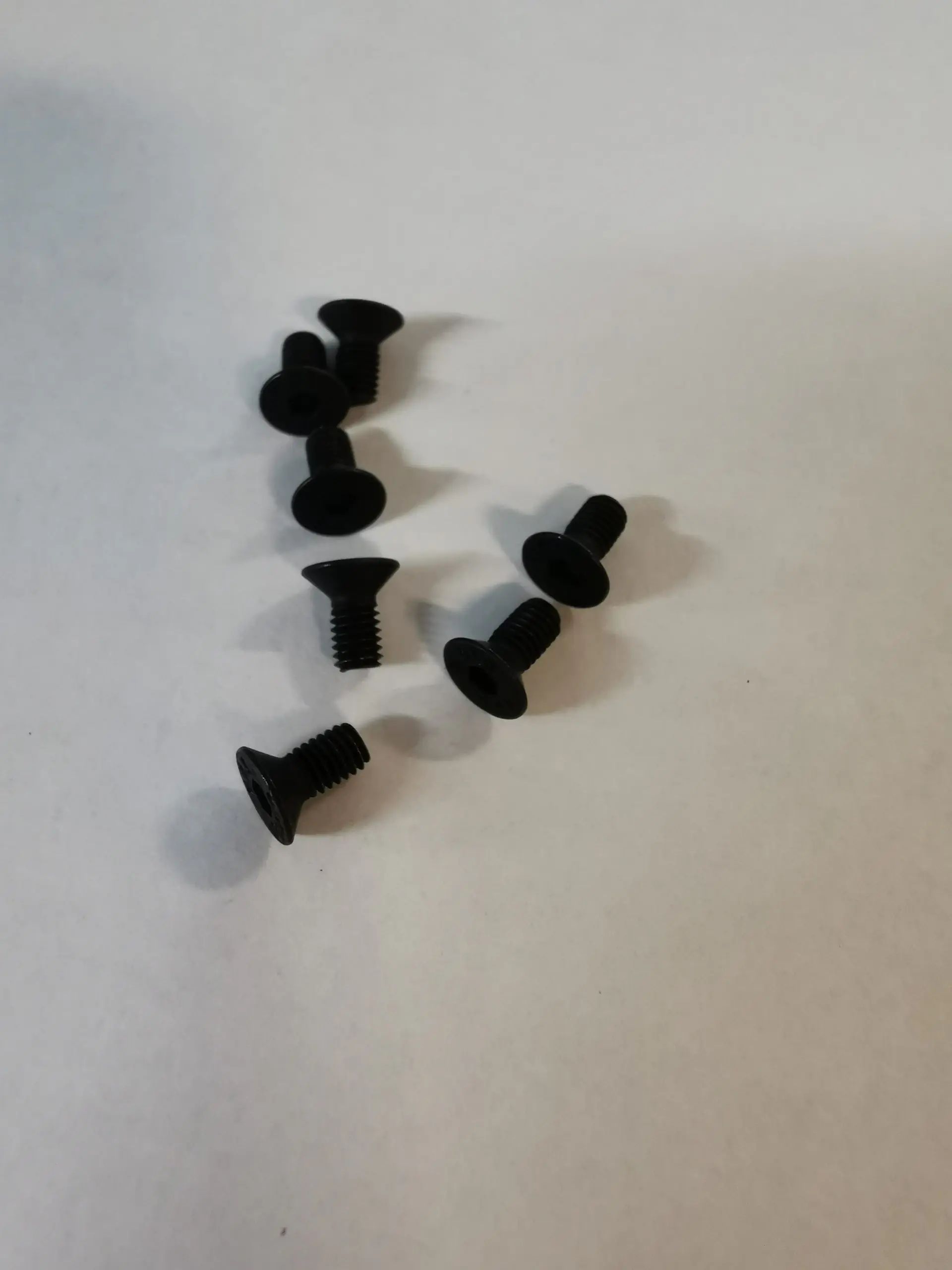 M3-x-6-csk-Skt-scaled-1.webp M3 x 6mm Countersunk Socket (pack of 10) x 1 - Image 1