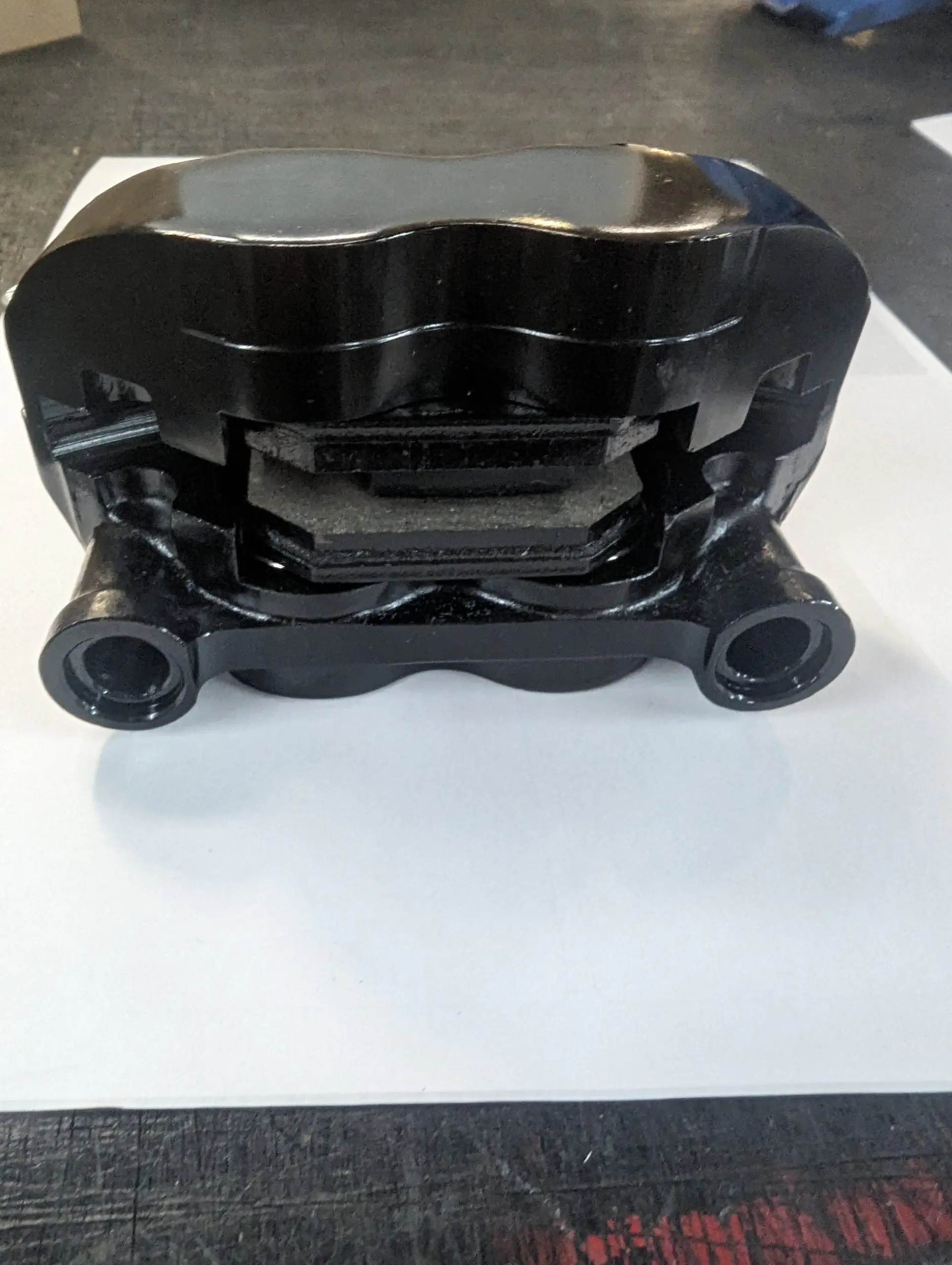 PXL_20240305_103304919-scaled-1.webp LK0790-Brake Caliper Assembly x1 - Image 1